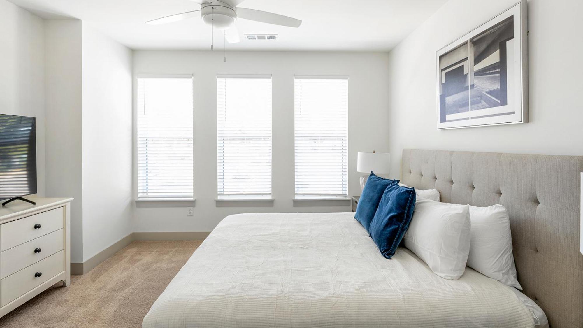 Gallery Apartments By Barsala Huntsville Room photo
