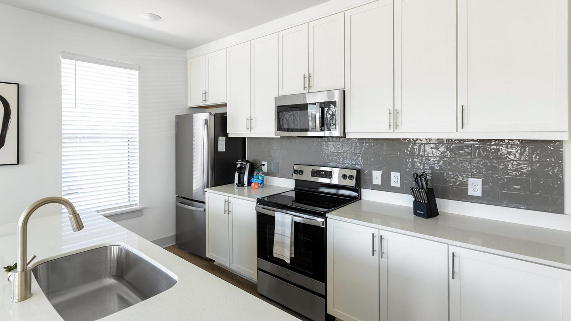 Gallery Apartments By Barsala Huntsville Room photo